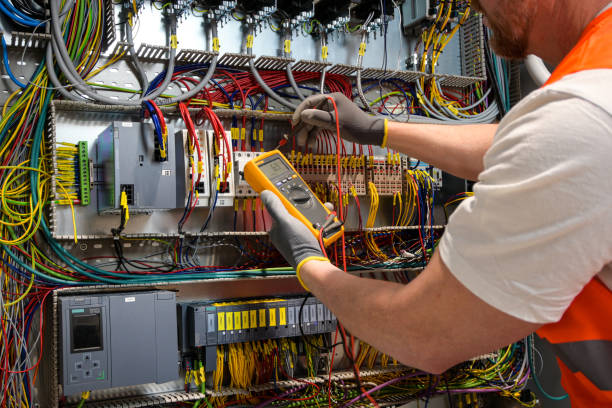 Best Commercial Electrician Services  in Cranston, RI